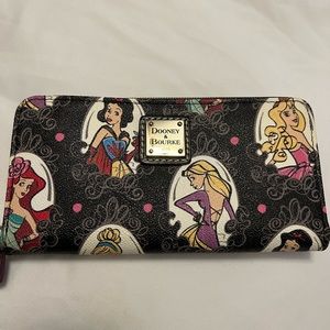 Dooney&Bourke /Disney princess wallet
